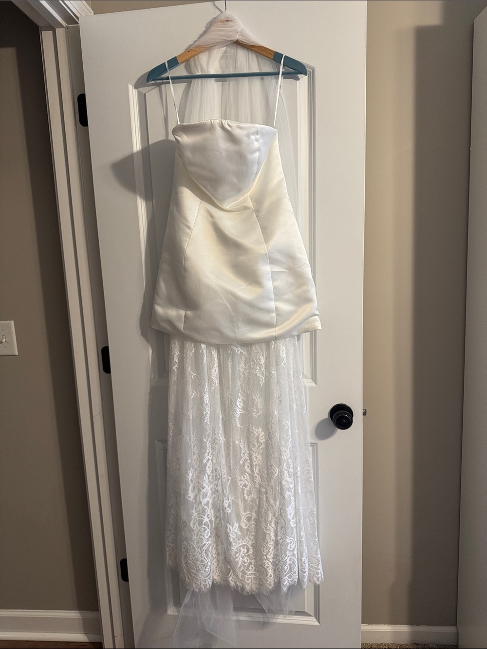 Lulus Ivory Strapless Satin & Lace Bridal Gown